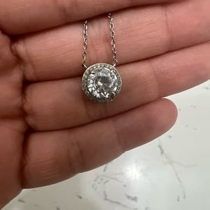 Henri Bendel pendant necklace in silver